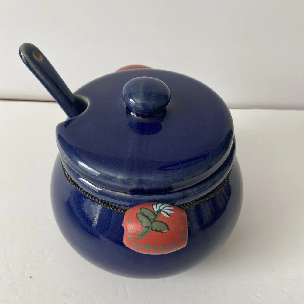 Antique Square Nest Ceramic Soup Bowl with Lid and‎ Spoon Made In China Vintage